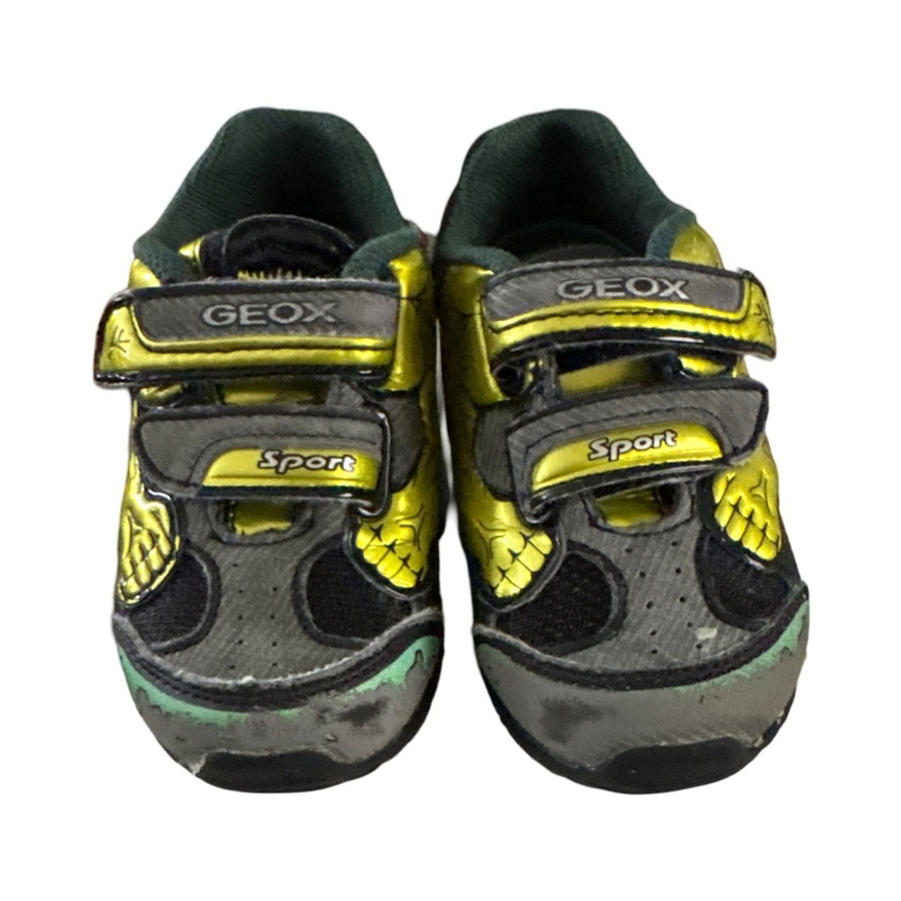 GEOX Kids Hulk Themed Black and Green Shoes - 5 1/2 - Picture 2 of 5